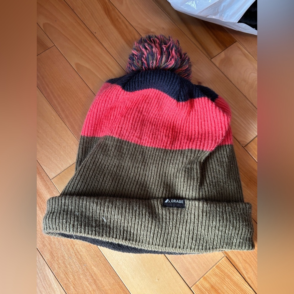 Orage Two-Tone Beanie with Pom-Pom